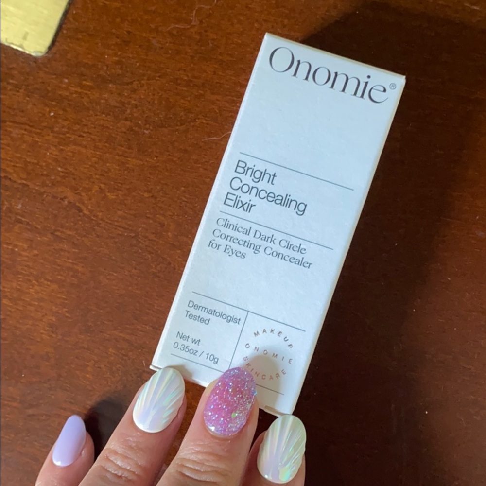 Onomie Bright Concealing Elixir - eye concealer